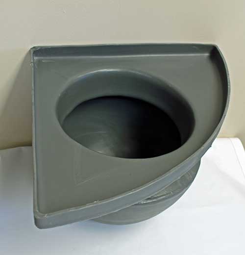 No Spill Horse Ball Corner Feeder - Image 3