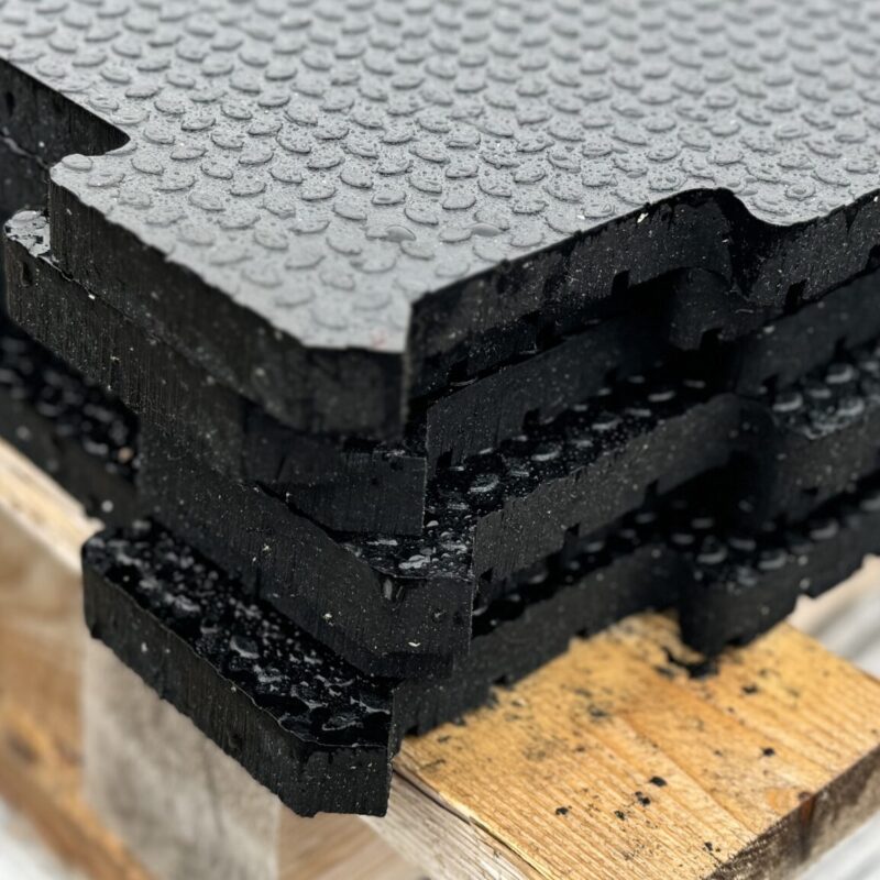 Punter Interlocking Rubber Floor Mats 4' x 6' x 3/4"