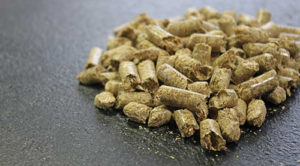 Straw Pellet Bedding - Image 3