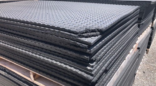 $24.99 Rubber Floor Mats 4' x 6' x 3/4" - Second Quality - Image 3